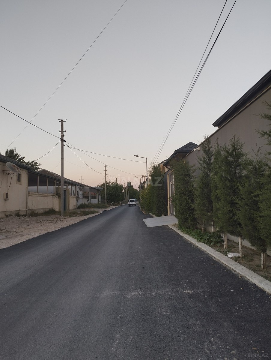 Torpaq Albalılıq q., Bakı