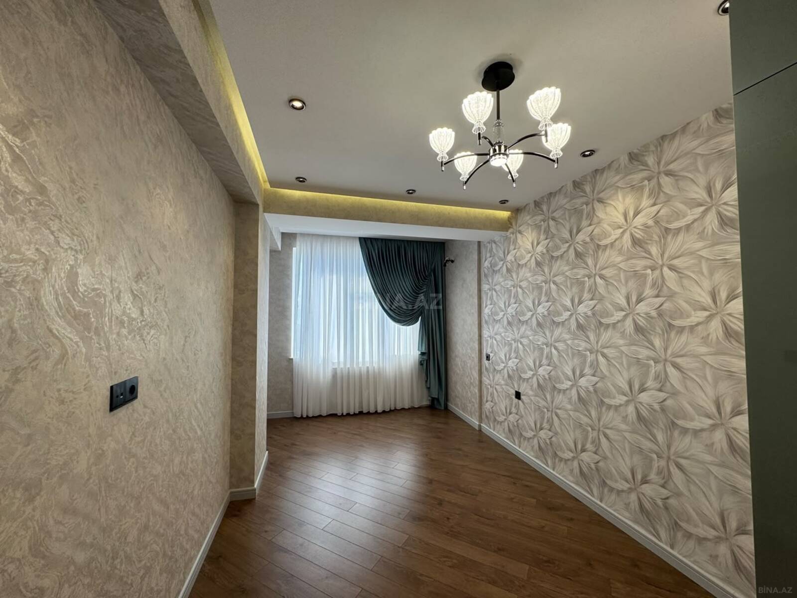 3 otaqlı Yeni tikili, Həzi Aslanov m., Bakı
