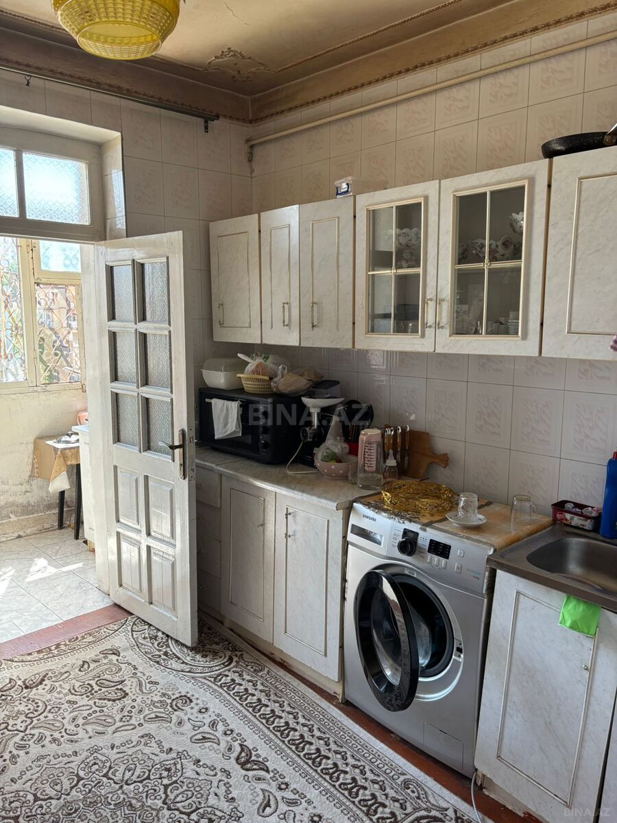 3 otaqlı Köhnə tikili, Xətai r., Bakı