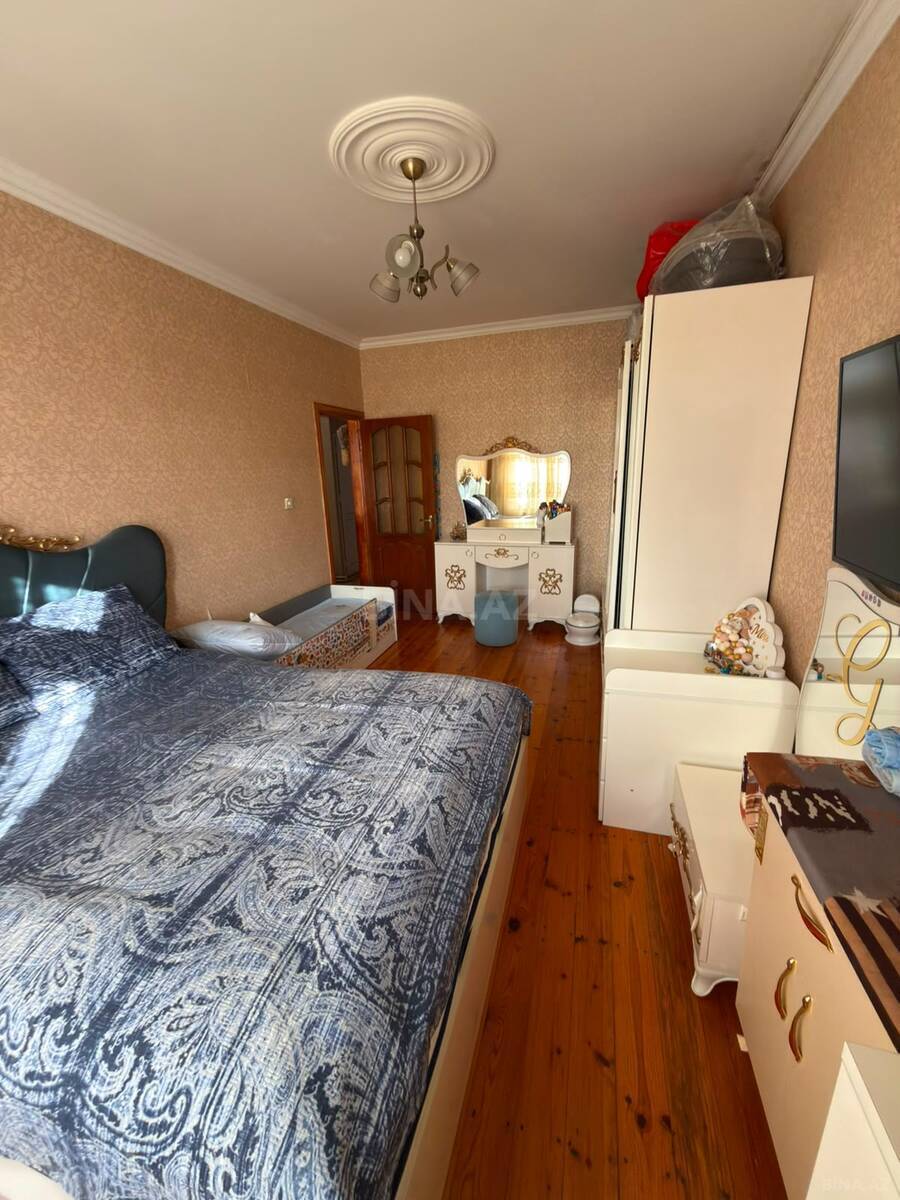 3 otaqlı Köhnə tikili, Azadlıq Prospekti m., Bakı