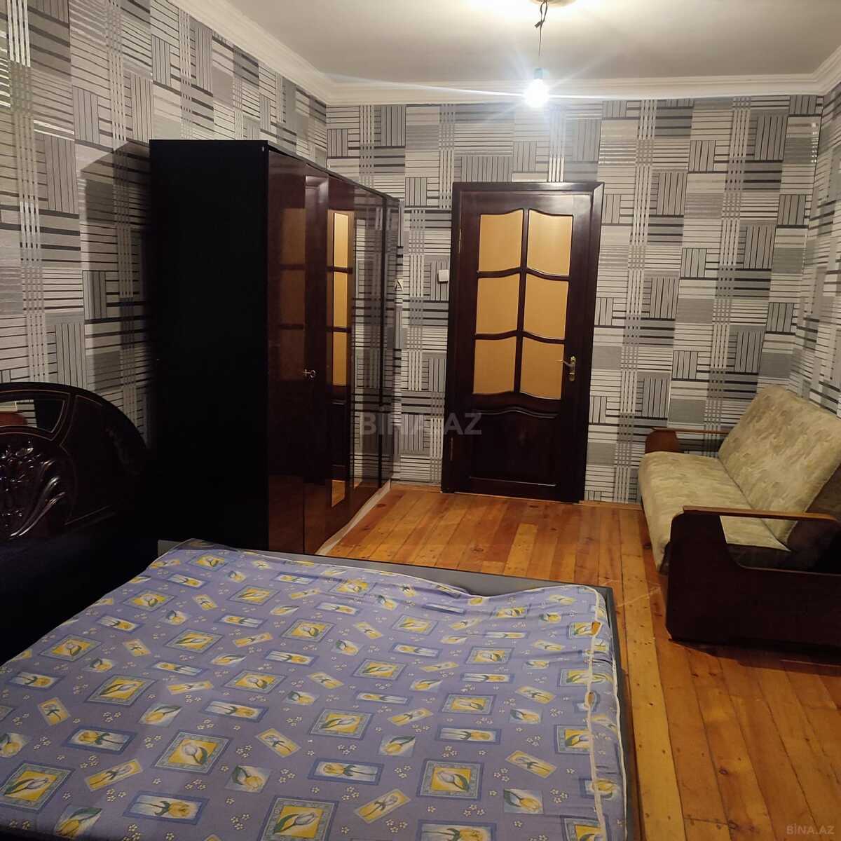 2 otaqlı Köhnə tikili, Bakıxanov q., Bakı