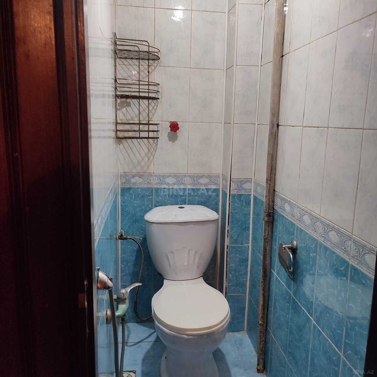 2 otaqlı Köhnə tikili, Bakıxanov q., Bakı