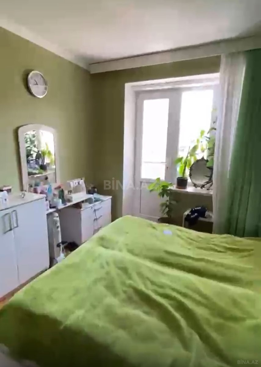 3 otaqlı Köhnə tikili, Yasamal r., Bakı