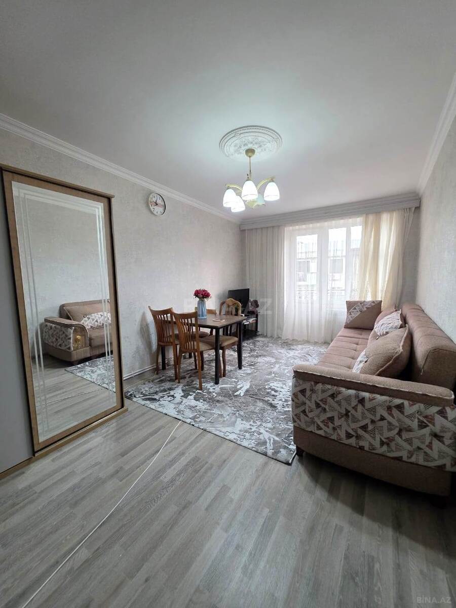 2 otaqlı Köhnə tikili, 28 May m., Bakı