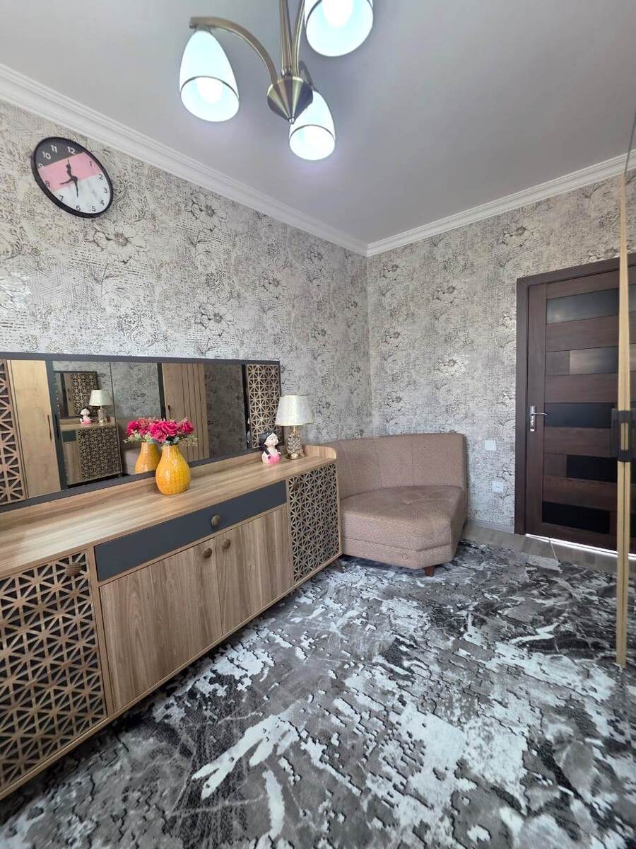 2 otaqlı Köhnə tikili, 28 May m., Bakı