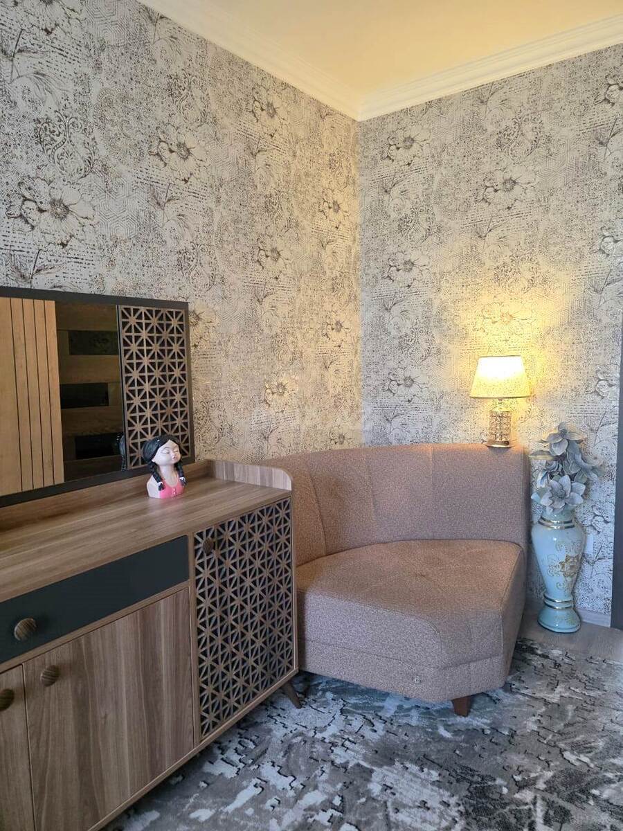 2 otaqlı Köhnə tikili, 28 May m., Bakı