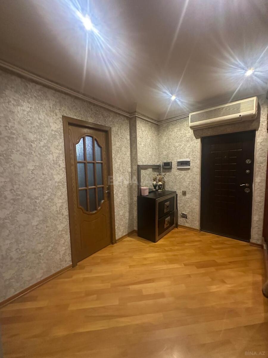 3 otaqlı Köhnə tikili, Nəsimi m., Bakı