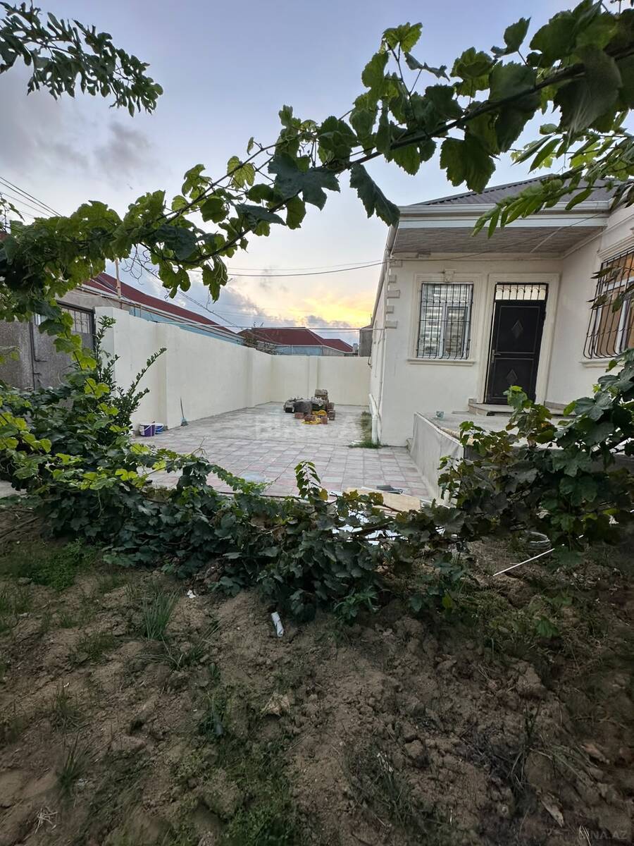 4 otaqlı Həyət evi/Bağ evi, Binəqədi q., Bakı