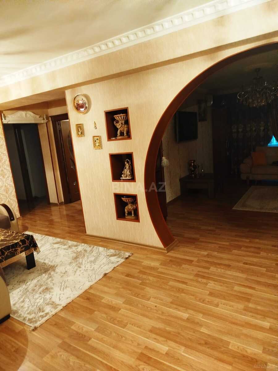 3 otaqlı Yeni tikili, Bakıxanov q., Bakı
