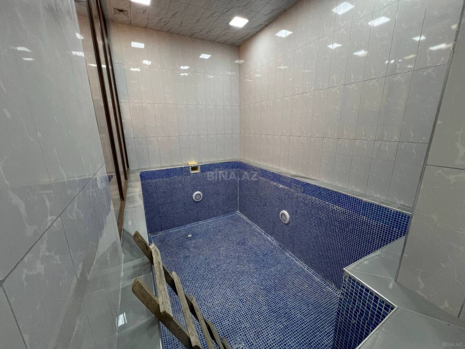 6 otaqlı Həyət evi/Bağ evi, Mərdəkan q., Bakı