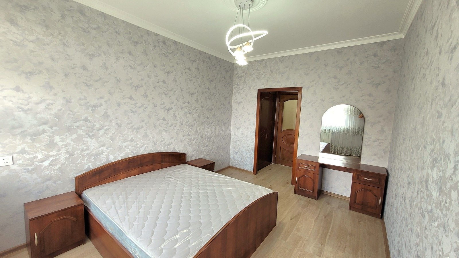 2 otaqlı Köhnə tikili, Gənclik m., Bakı