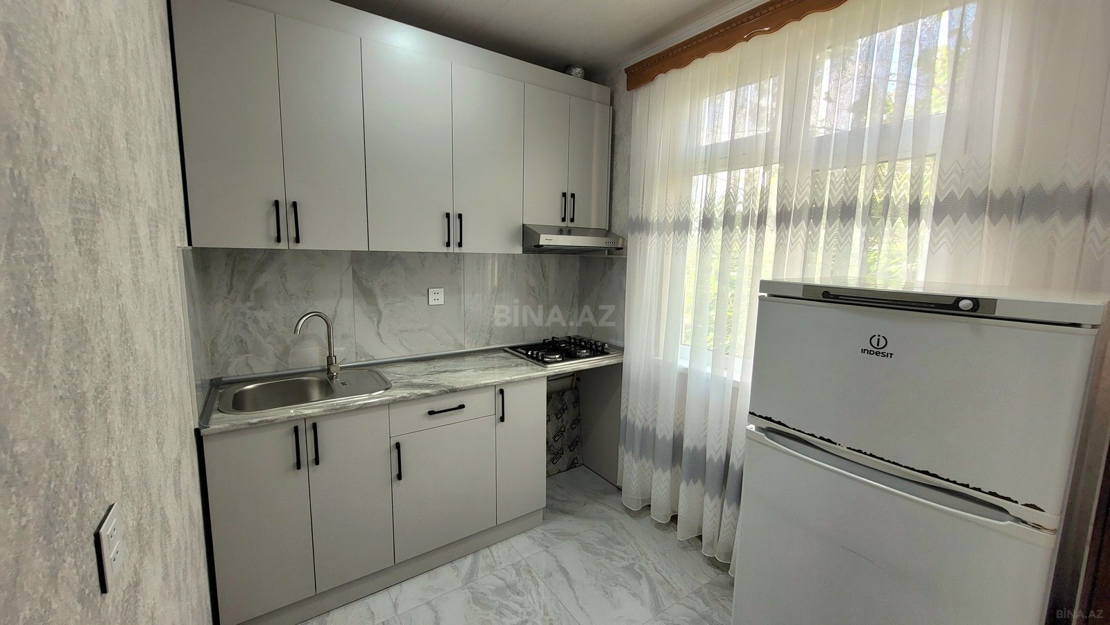 2 otaqlı Köhnə tikili, Gənclik m., Bakı