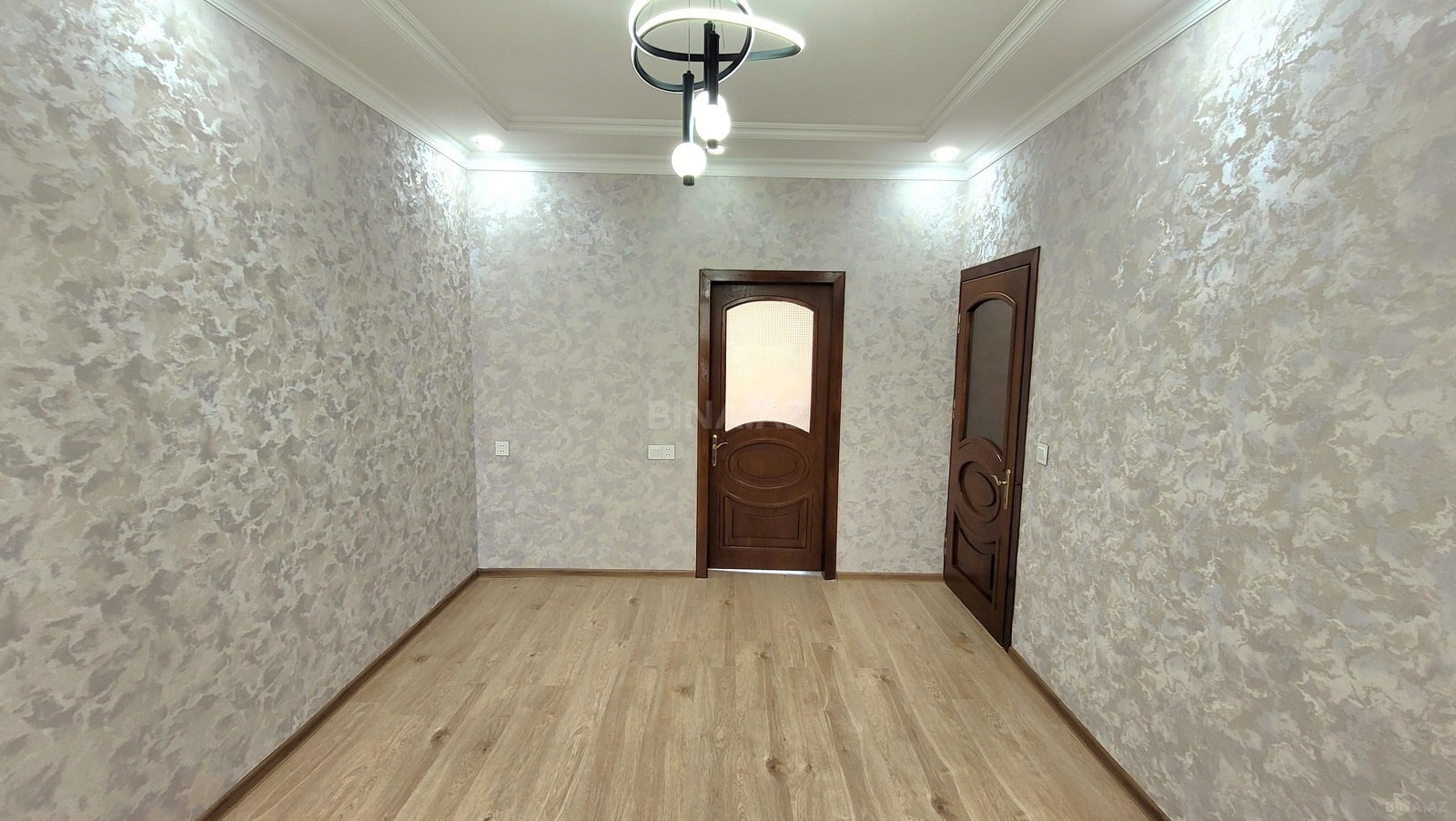 2 otaqlı Köhnə tikili, Gənclik m., Bakı