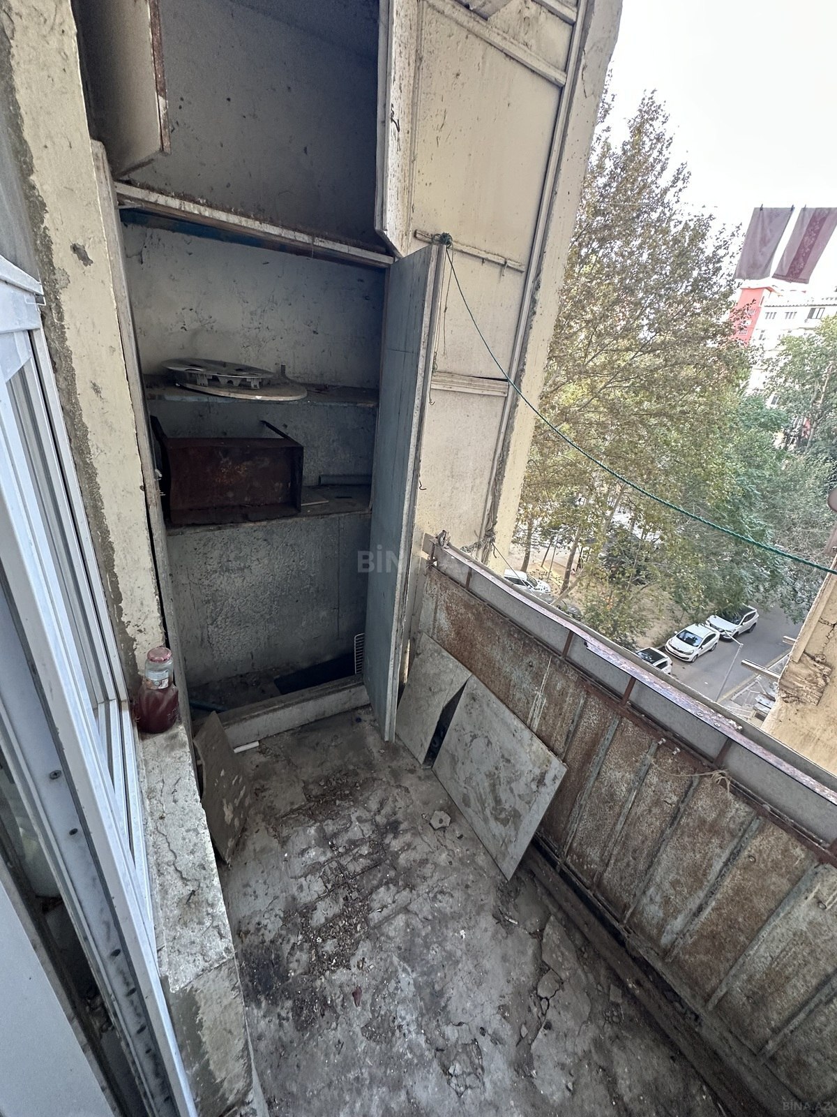 1 otaqlı Köhnə tikili, İnşaatçılar m., Bakı