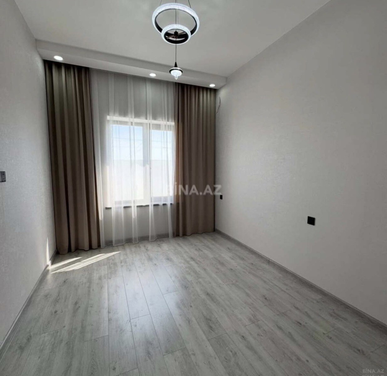 4 otaqlı Həyət evi/Bağ evi, Mərdəkan q., Bakı
