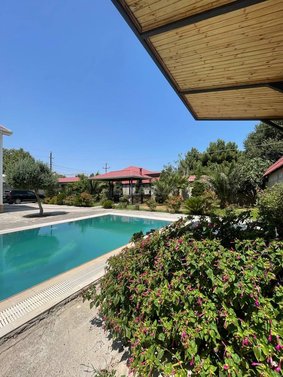 4 otaqlı, 200.0 m², Novxanı