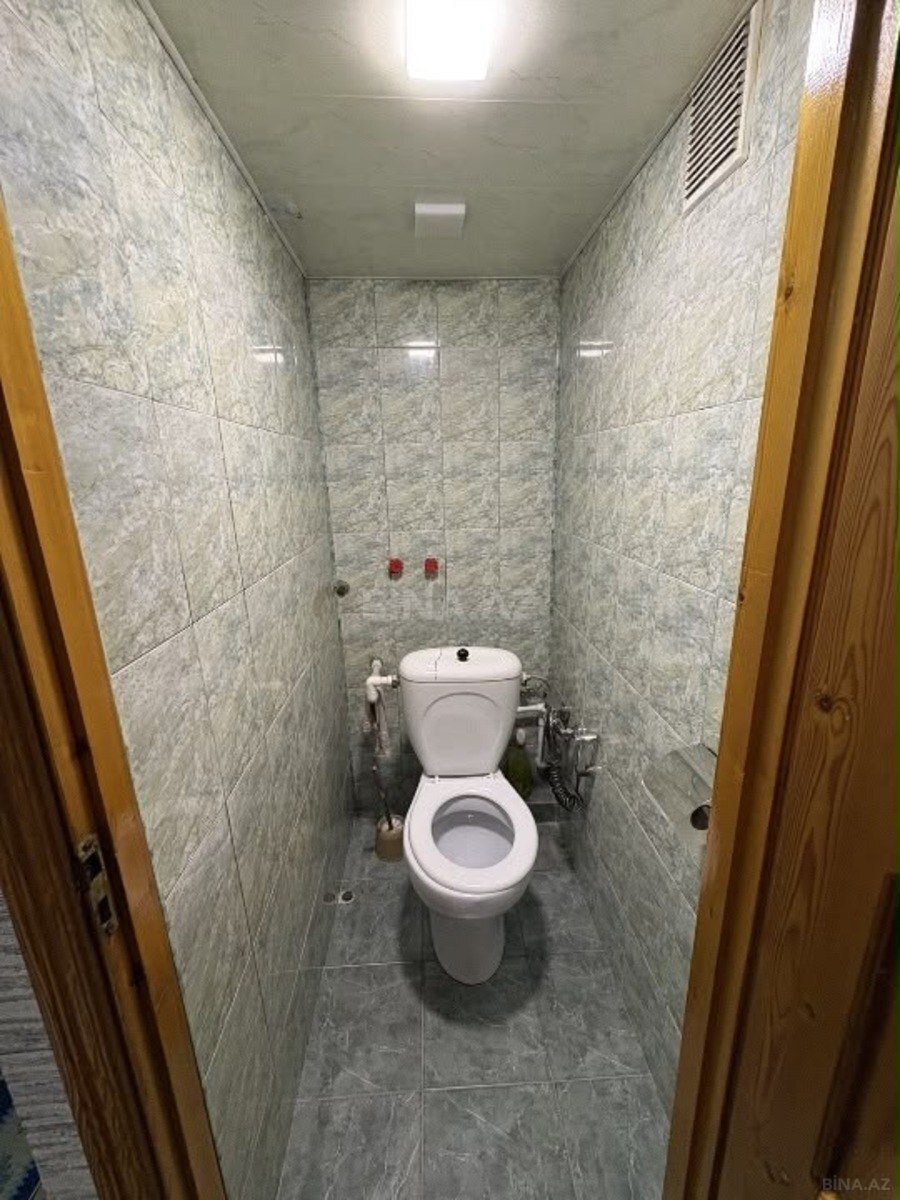 3 otaqlı Köhnə tikili, Azadlıq Prospekti m., Bakı