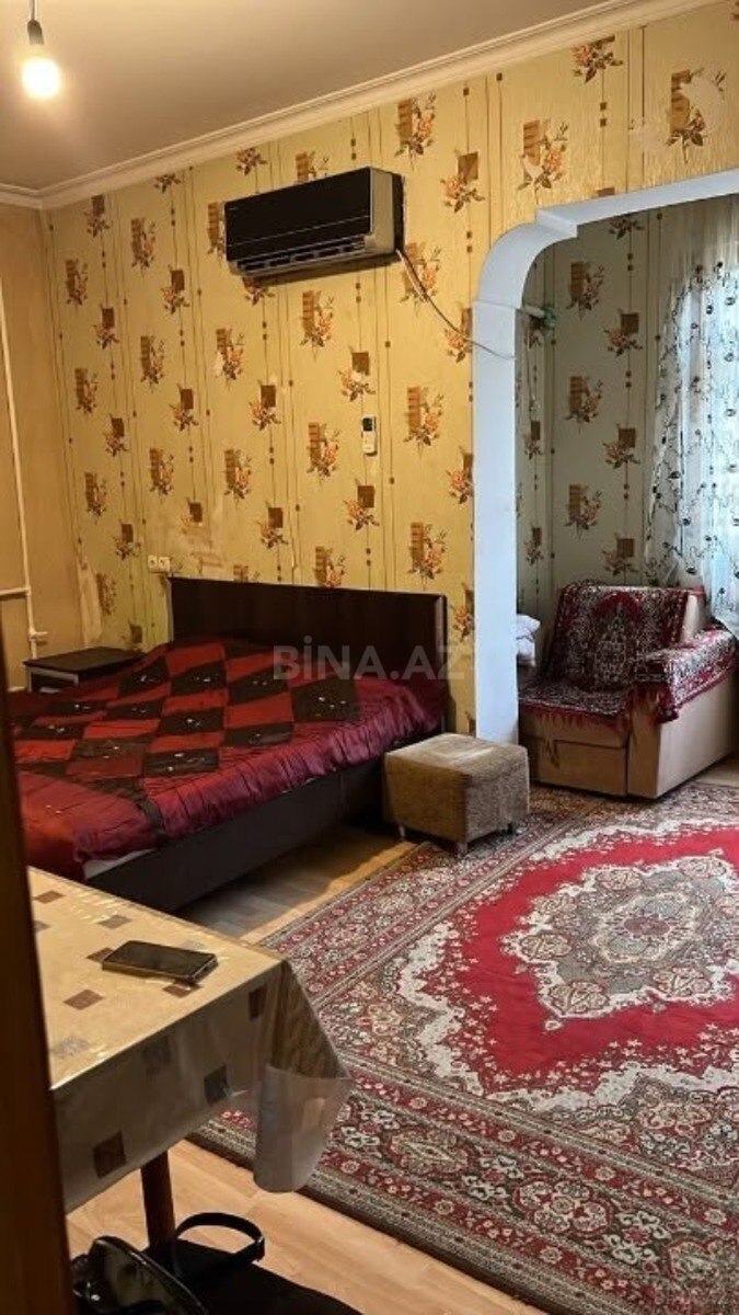 2 otaqlı Köhnə tikili, Azadlıq Prospekti m., Bakı