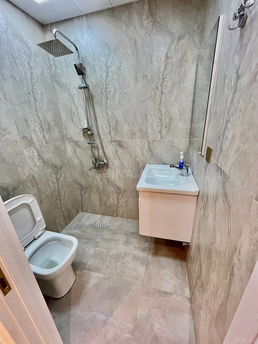 2 otaqlı Yeni tikili, Neftçilər m., Bakı