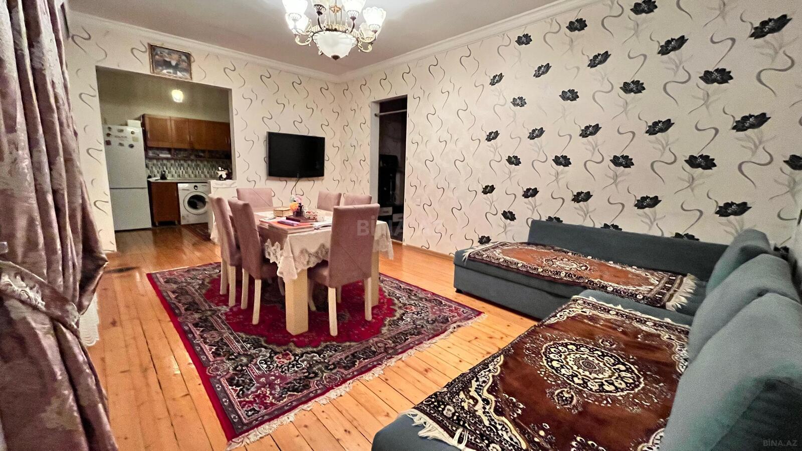 4 otaqlı Həyət evi/Bağ evi, Binəqədi q., Bakı