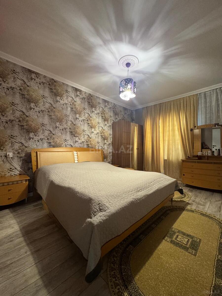 4 otaqlı Köhnə tikili, Yeni Yasamal q., Bakı