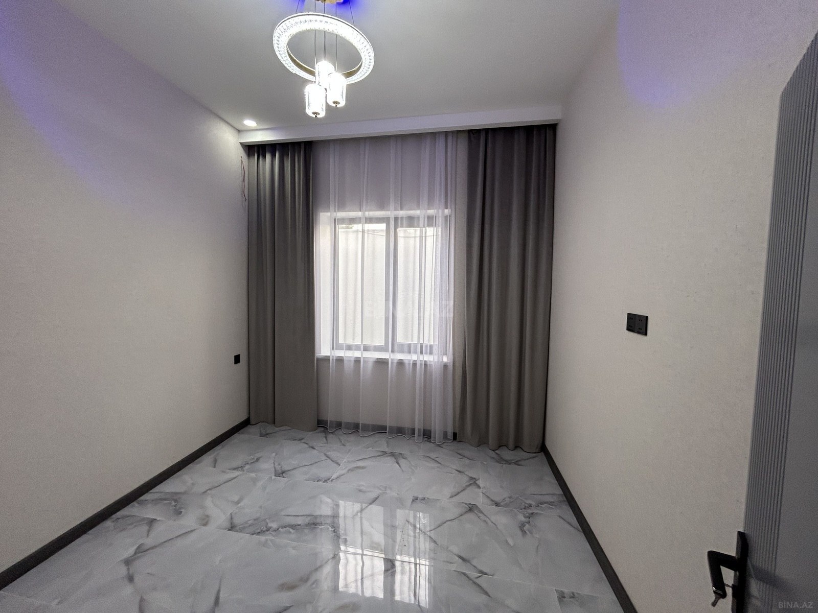 4 otaqlı Həyət evi/Bağ evi, Şüvəlan q., Bakı
