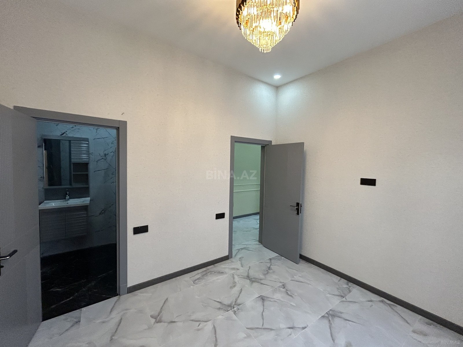 4 otaqlı Həyət evi/Bağ evi, Şüvəlan q., Bakı