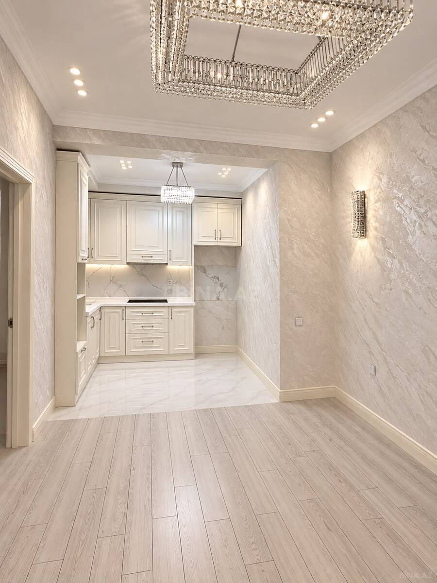 3 otaqlı Yeni tikili, Bakıxanov q., Bakı