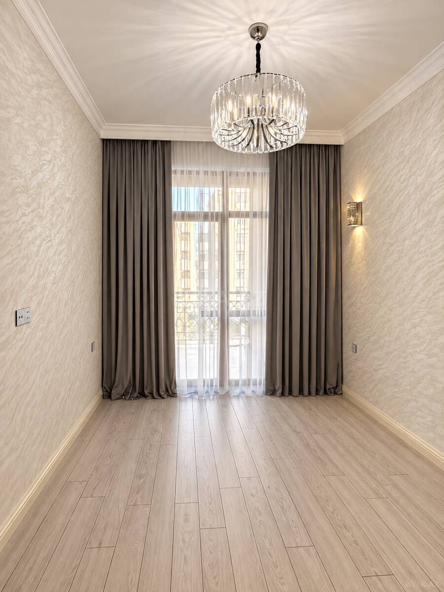 3 otaqlı Yeni tikili, Bakıxanov q., Bakı