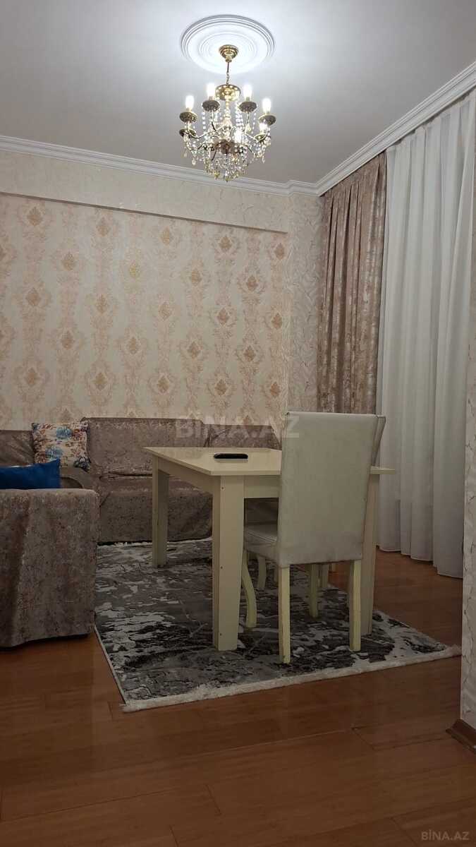2 otaqlı Yeni tikili, Xırdalan