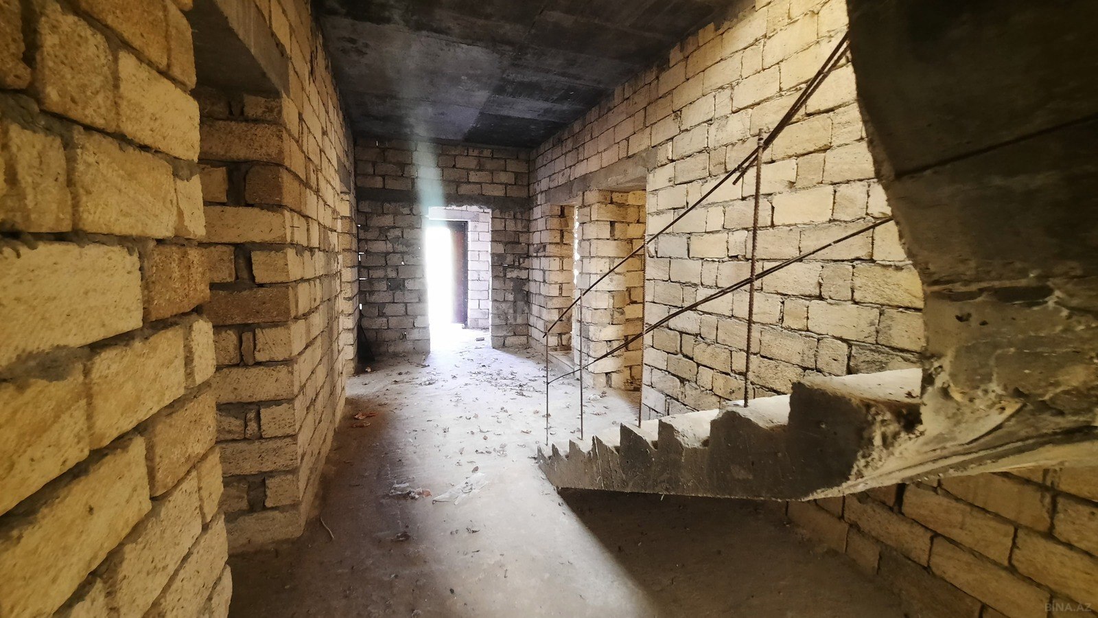 8 otaqlı Həyət evi/Bağ evi, Xızı