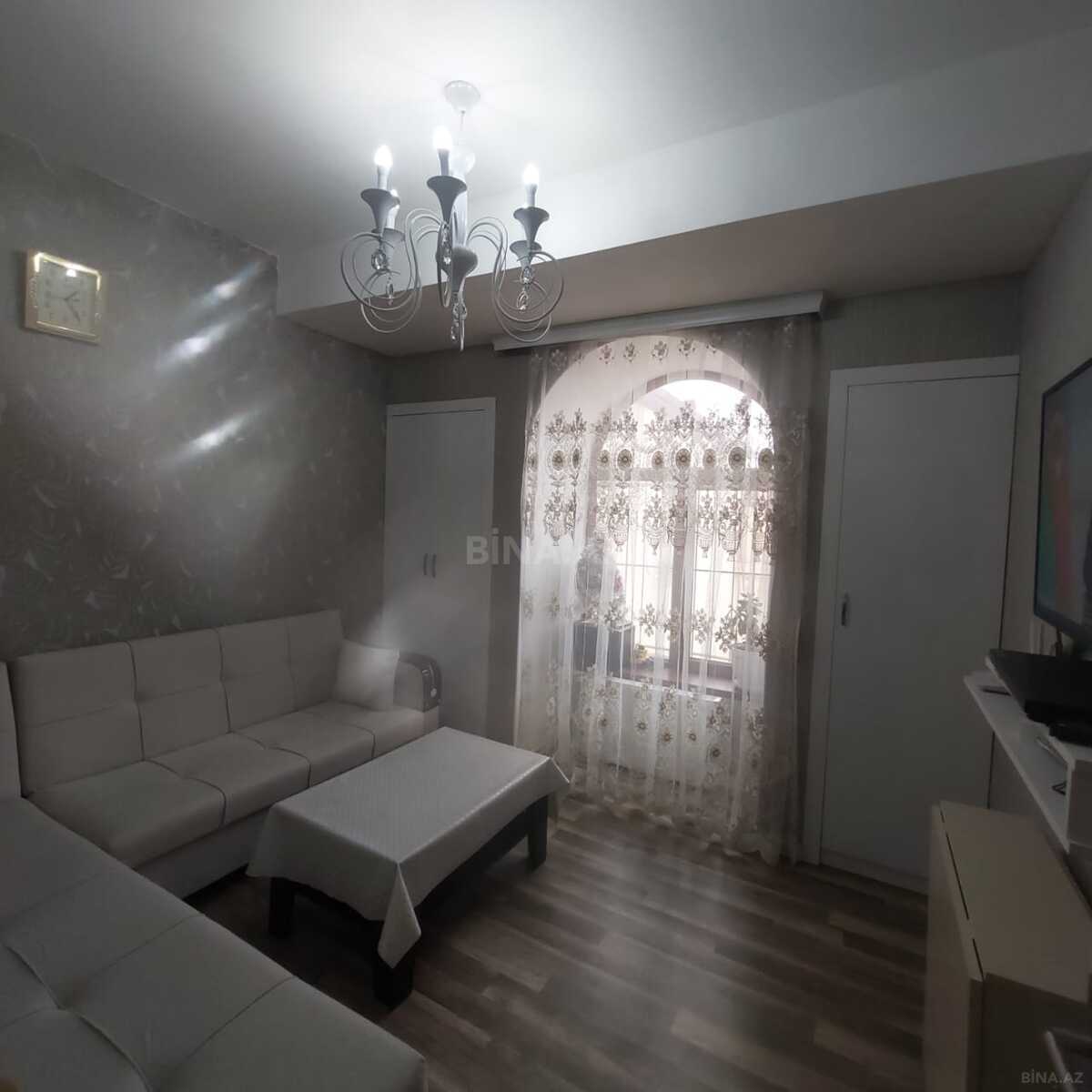 2 otaqlı Yeni tikili, İnşaatçılar m., Bakı