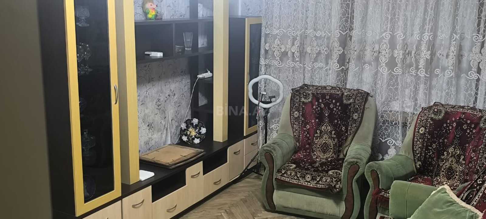 1 otaqlı Köhnə tikili, Əmircan q., Bakı