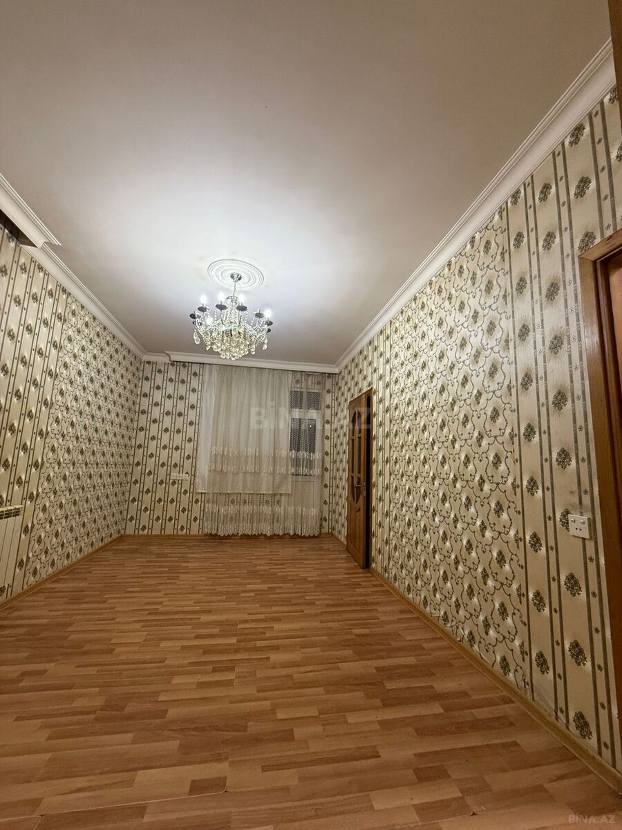 2 otaqlı Köhnə tikili, Memar Əcəmi m., Bakı