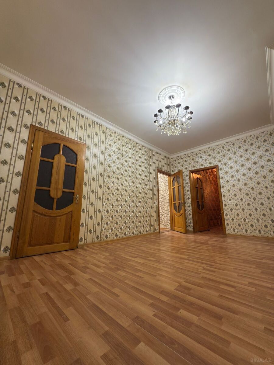 2 otaqlı Köhnə tikili, Memar Əcəmi m., Bakı