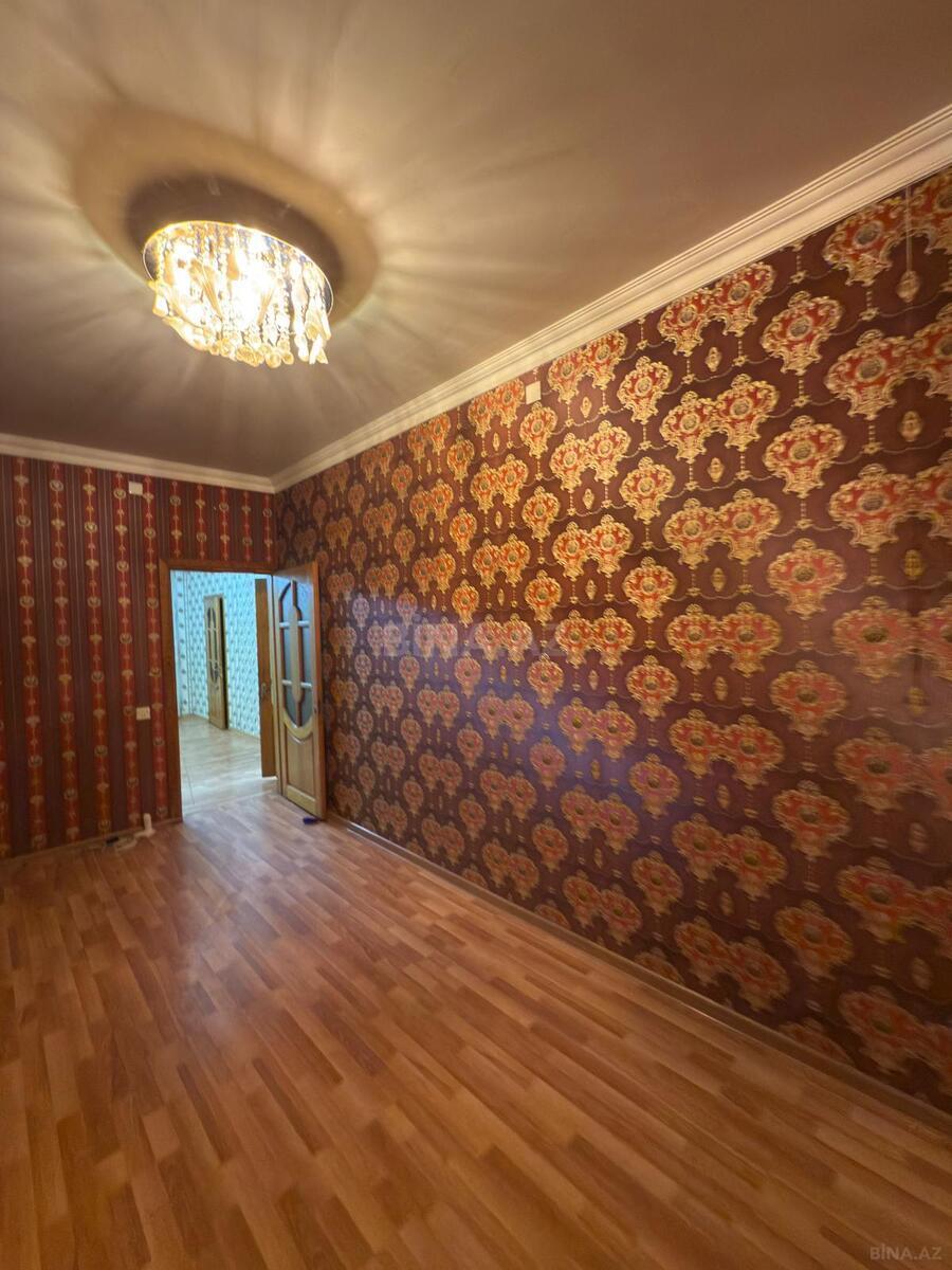 2 otaqlı Köhnə tikili, Memar Əcəmi m., Bakı