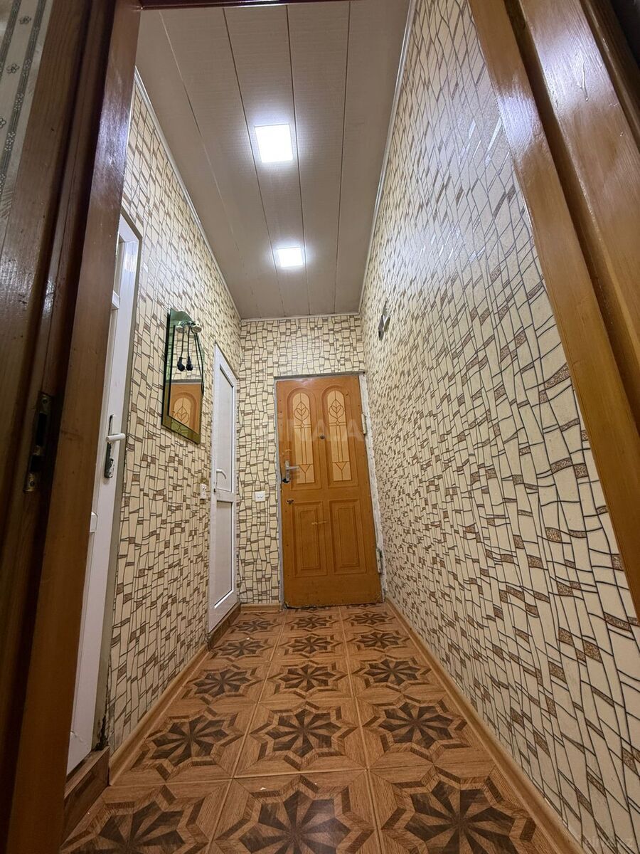 2 otaqlı Köhnə tikili, Memar Əcəmi m., Bakı