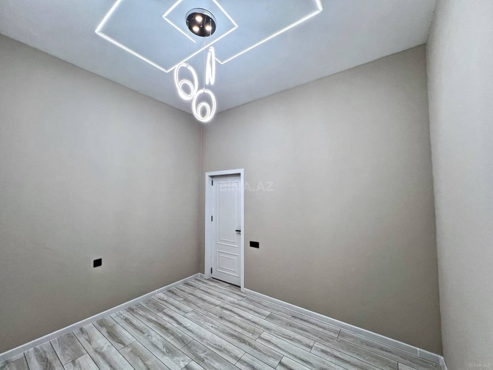 4 otaqlı Həyət evi/Bağ evi, Mərdəkan q., Bakı