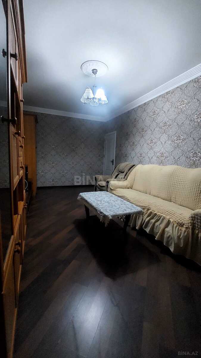 3 otaqlı Köhnə tikili, Əhmədli m., Bakı