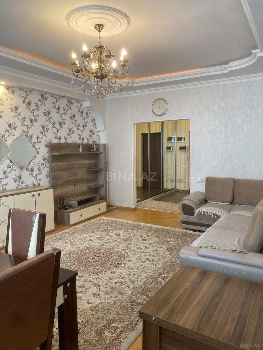 3 otaqlı Yeni tikili, Şah İsmayıl Xətai m., Bakı