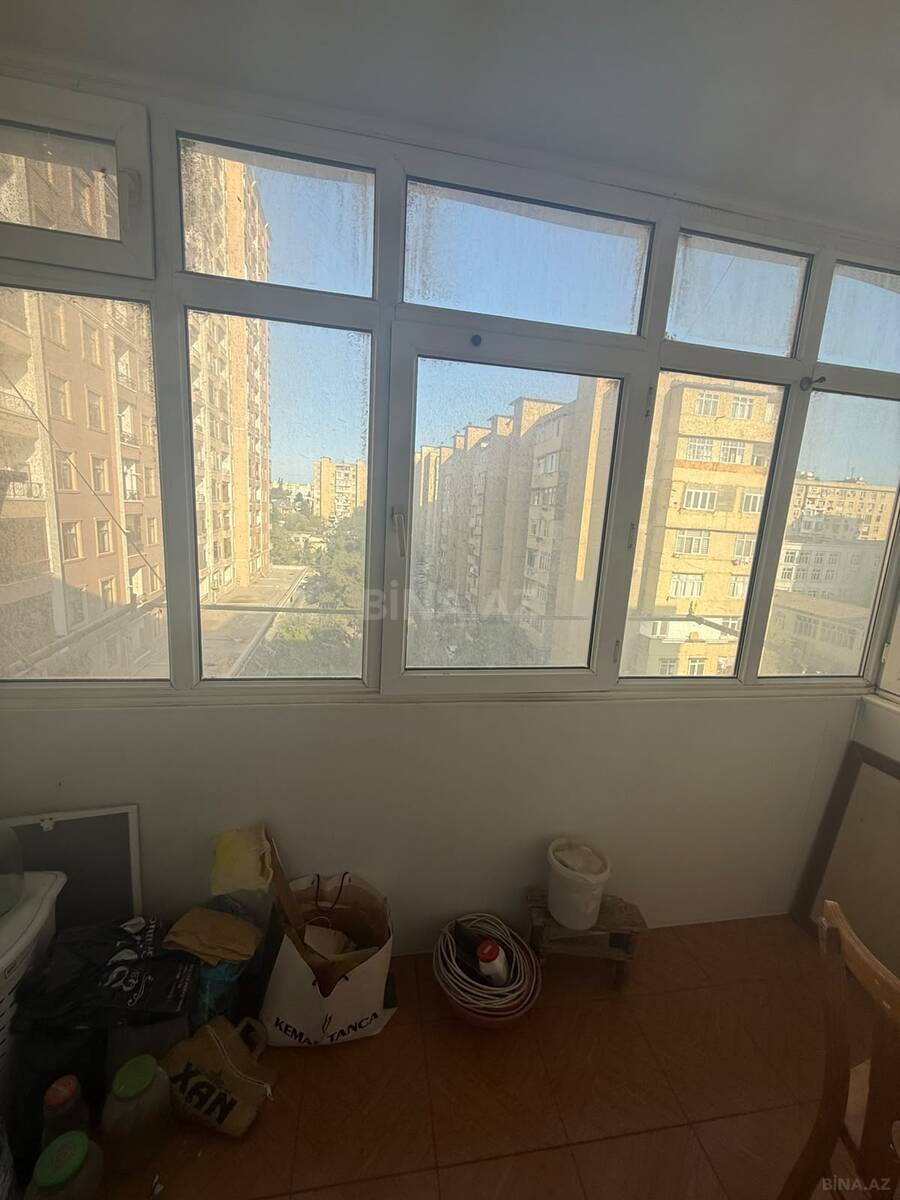 4 otaqlı Köhnə tikili, Əhmədli m., Bakı