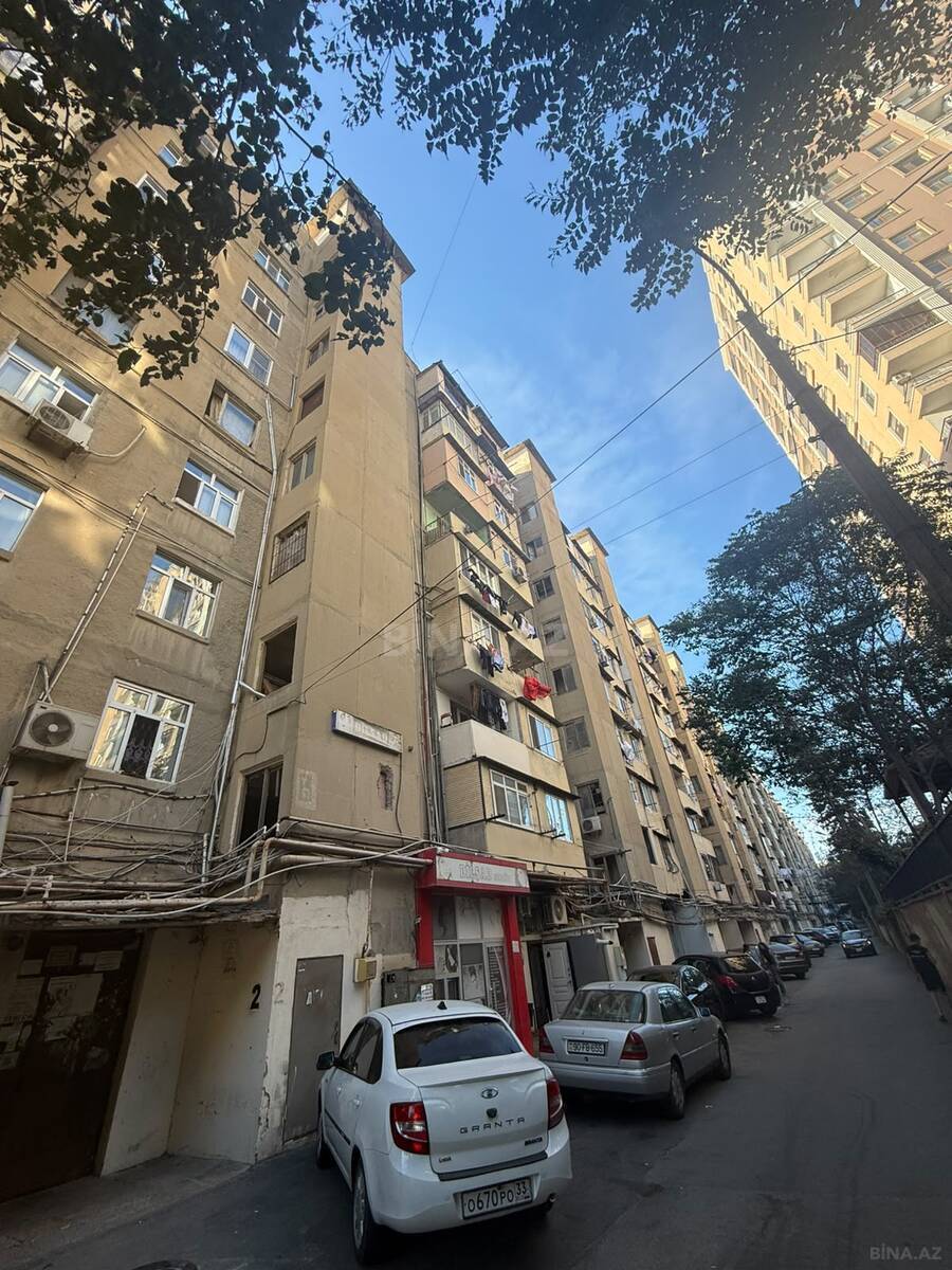 4 otaqlı Köhnə tikili, Əhmədli m., Bakı