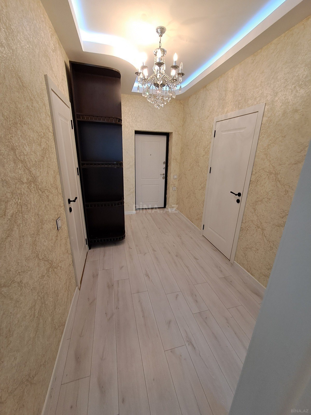 2 otaqlı Yeni tikili, 8-ci mikrorayon q., Bakı