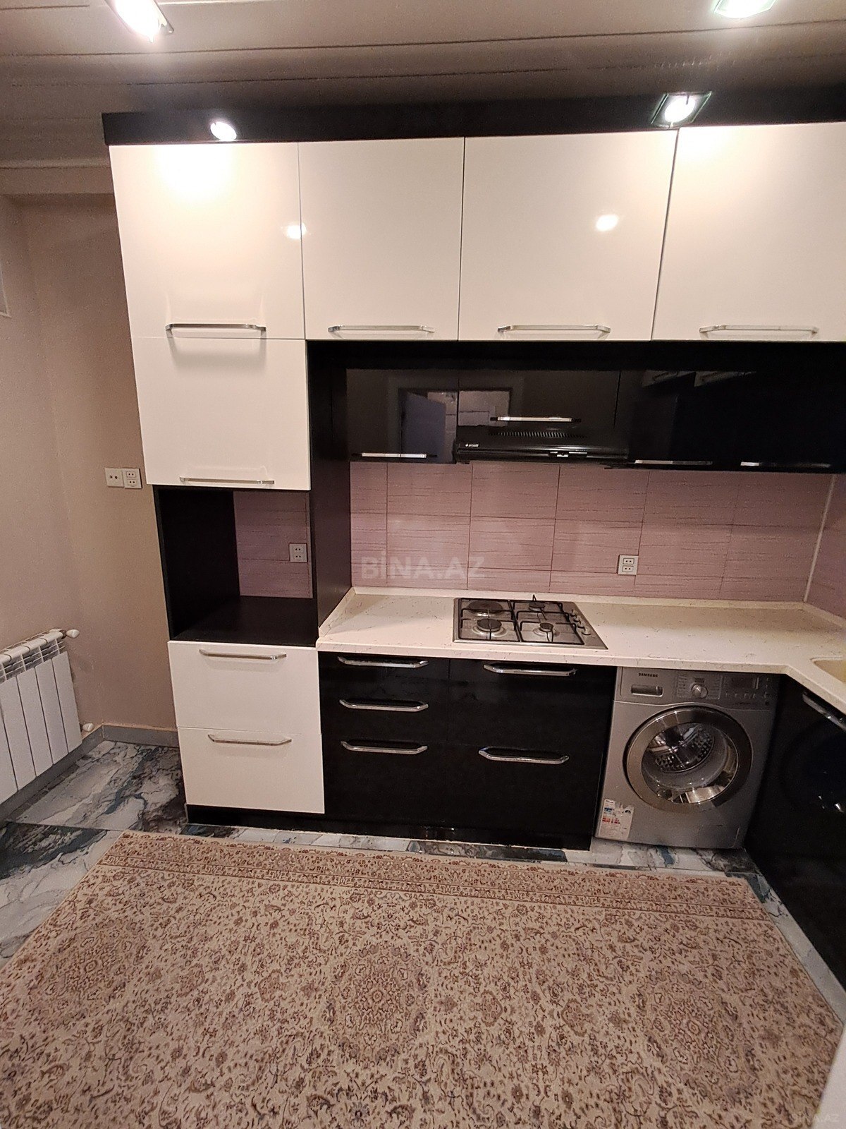 2 otaqlı Yeni tikili, 8-ci mikrorayon q., Bakı