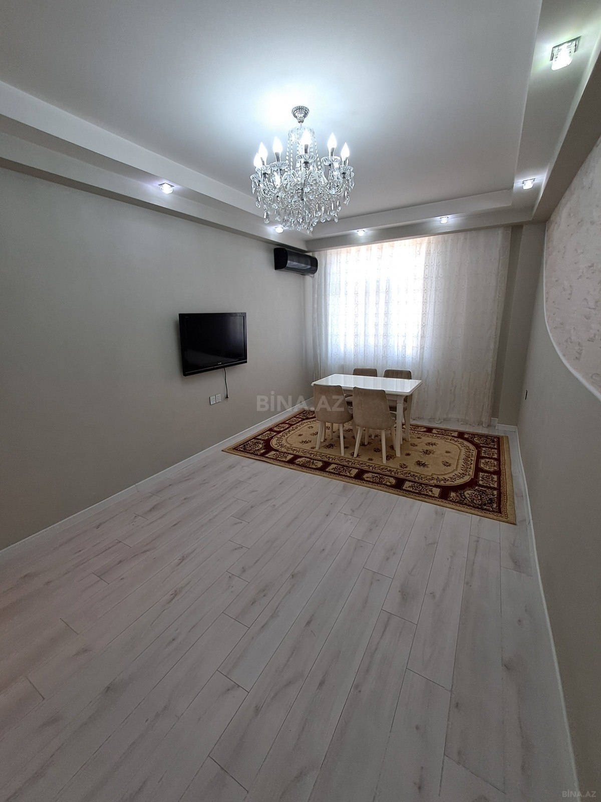 2 otaqlı Yeni tikili, 8-ci mikrorayon q., Bakı