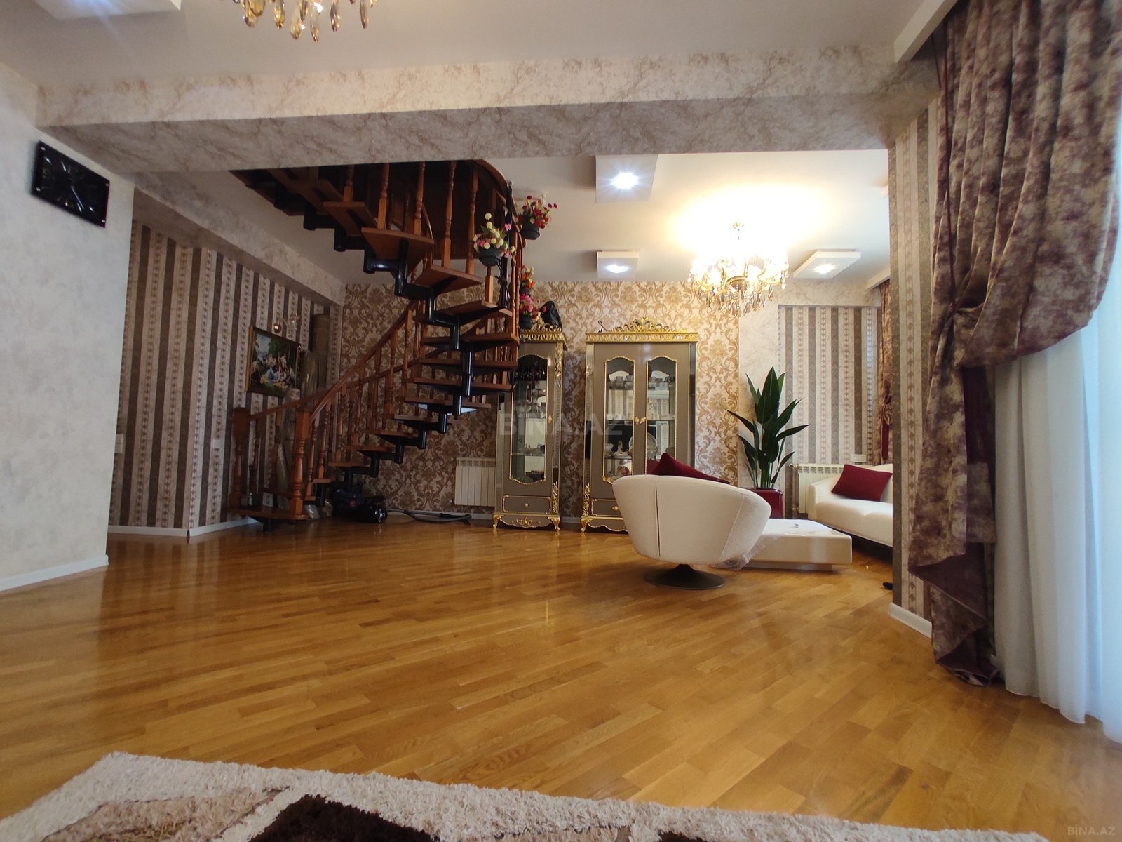 4 otaqlı Yeni tikili, Nəriman Nərimanov m., Bakı