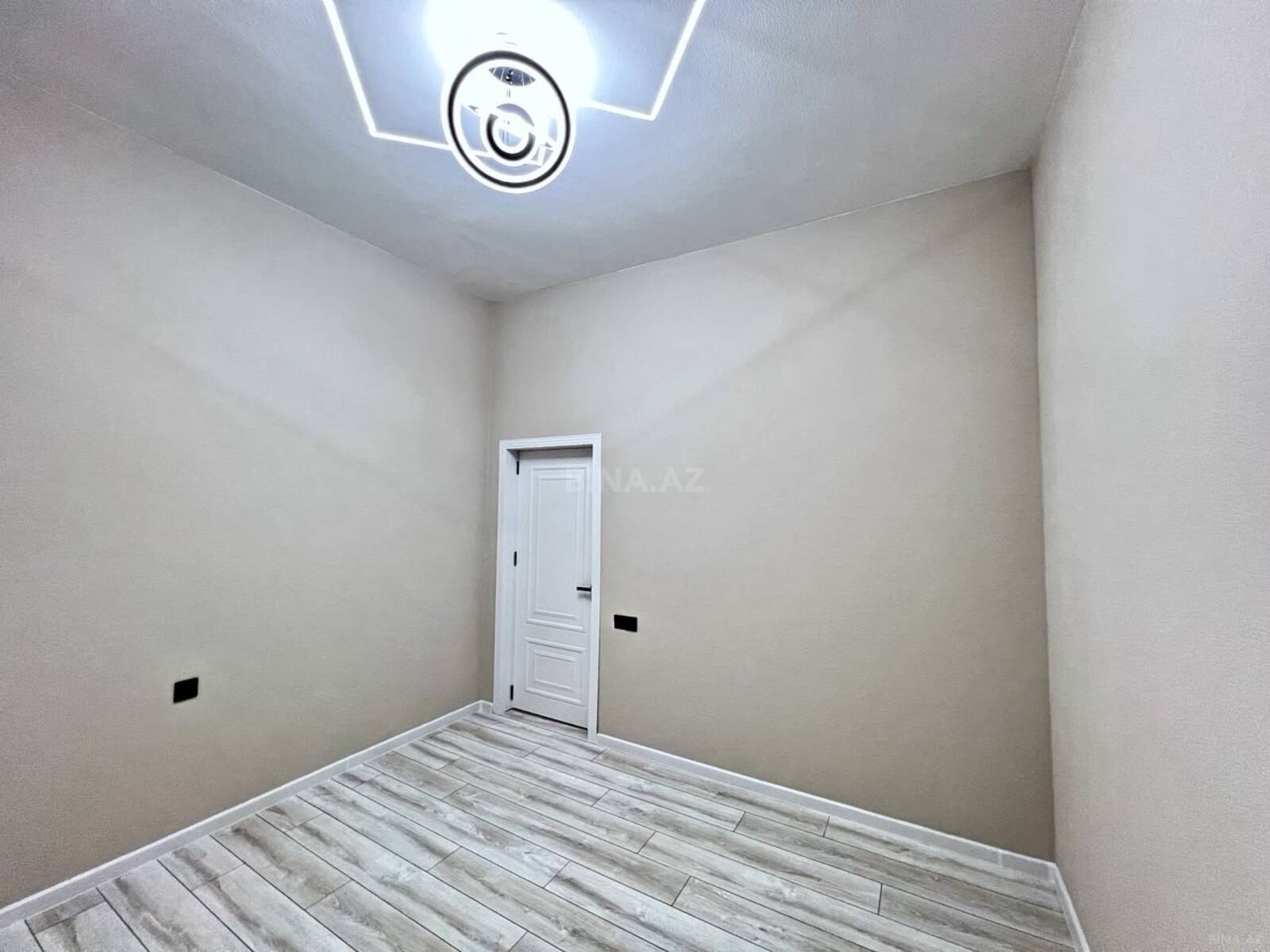 4 otaqlı Həyət evi/Bağ evi, Mərdəkan q., Bakı