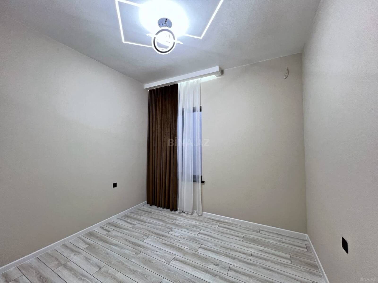 4 otaqlı Həyət evi/Bağ evi, Mərdəkan q., Bakı