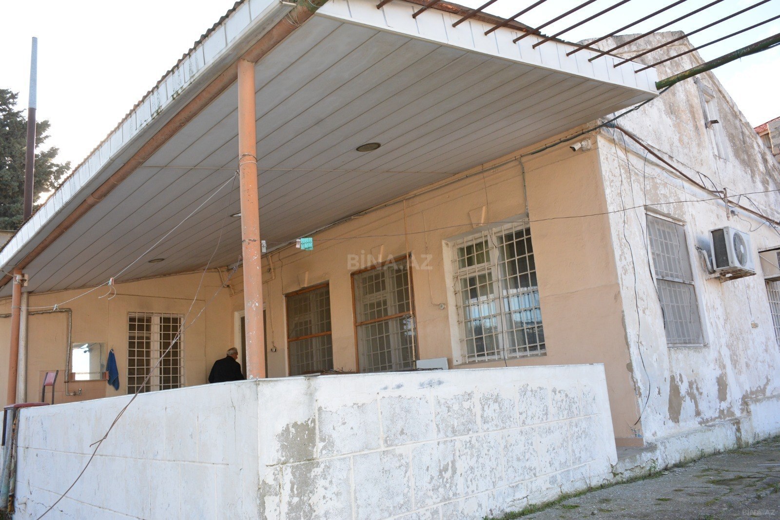 Torpaq Əmircan q., Bakı