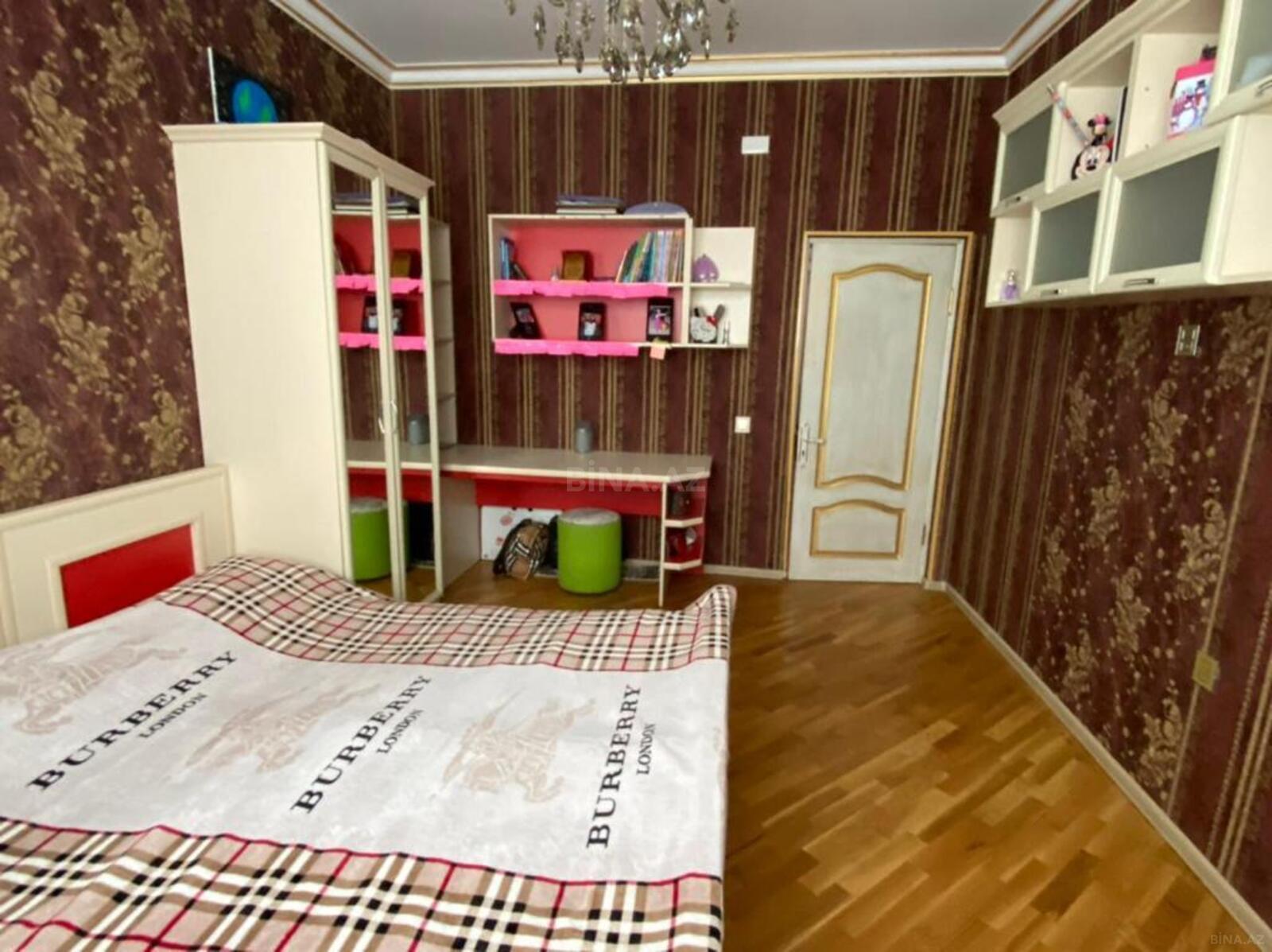 3 otaqlı Yeni tikili, 8 Noyabr m., Bakı